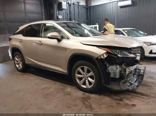 2T2BZMCAXHC064652 2017 LEXUS RX - Image 1