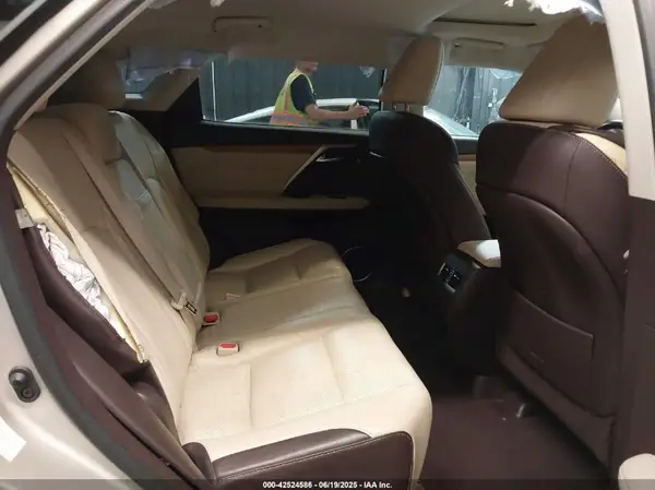2T2BZMCAXHC064652 2017 LEXUS RX - Image 8