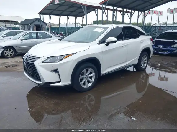 2T2BZMCAXHC090751 2017 LEXUS RX - Image 2