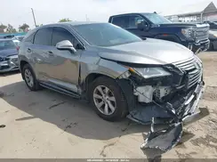 2T2BZMCAXHC091835 2017 LEXUS RX