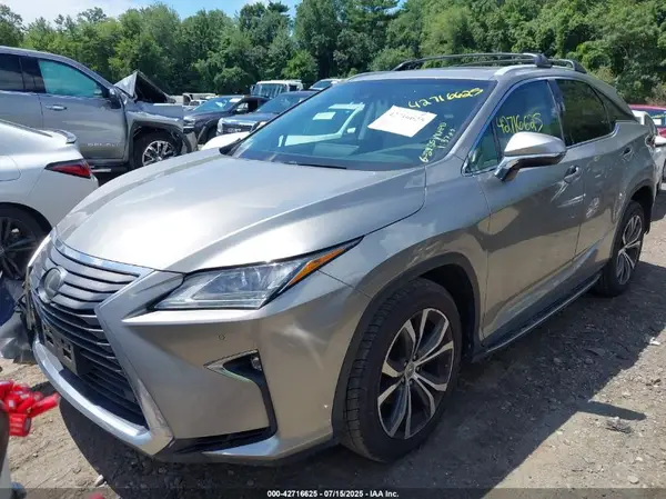 2T2BZMCAXHC101621 2017 LEXUS RX - Image 2