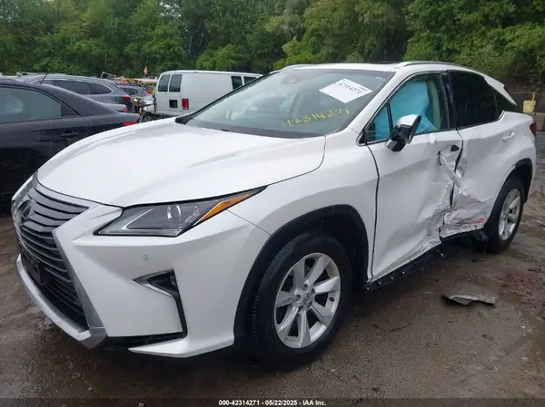2T2BZMCAXHC109265 2017 LEXUS RX - Image 2