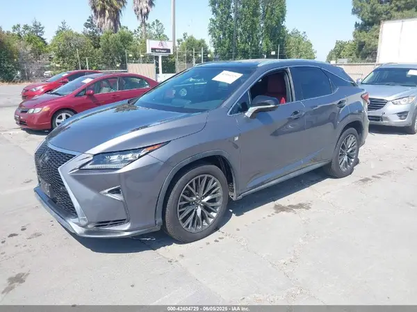 2T2BZMCAXHC112490 2017 LEXUS RX - Image 2