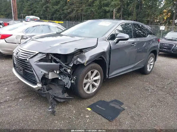 2T2BZMCAXHC113123 2017 LEXUS RX - Image 2