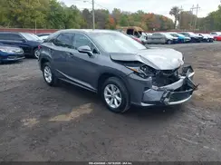 2T2BZMCAXHC123313 2017 LEXUS RX