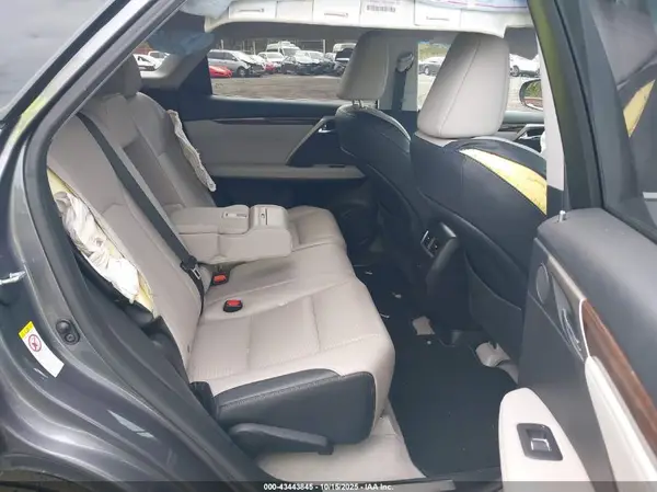 2T2BZMCAXHC123313 2017 LEXUS RX - Image 8