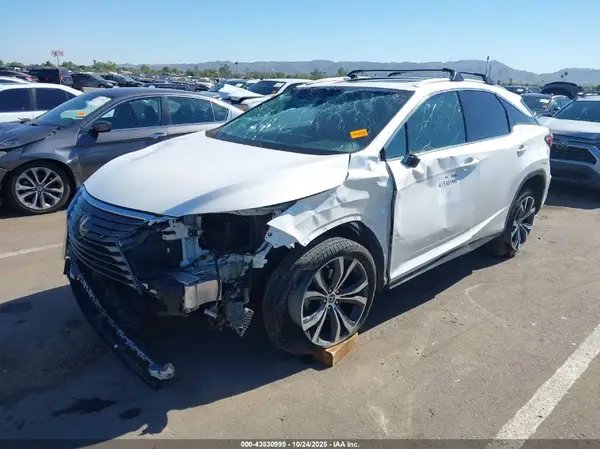 2T2BZMCAXJC154857 2018 LEXUS RX - Image 2
