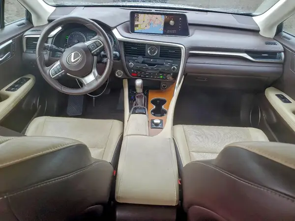 2T2BZMCAXJC165762 2018 LEXUS RX - Image 8