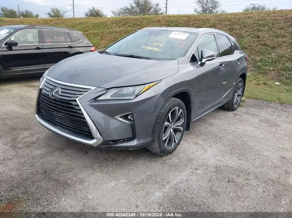 2T2BZMCAXKC172647 2019 LEXUS RX - Image 2