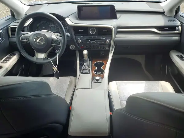 2T2BZMCAXKC174527 2019 LEXUS RX - Image 8