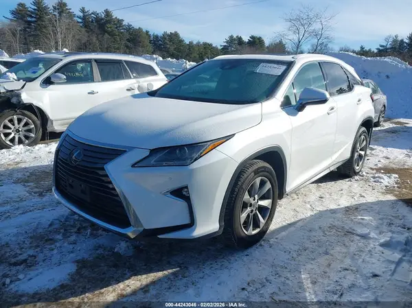 2T2BZMCAXKC189822 2019 LEXUS RX - Image 2