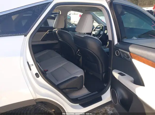 2T2BZMCAXKC189822 2019 LEXUS RX - Image 8