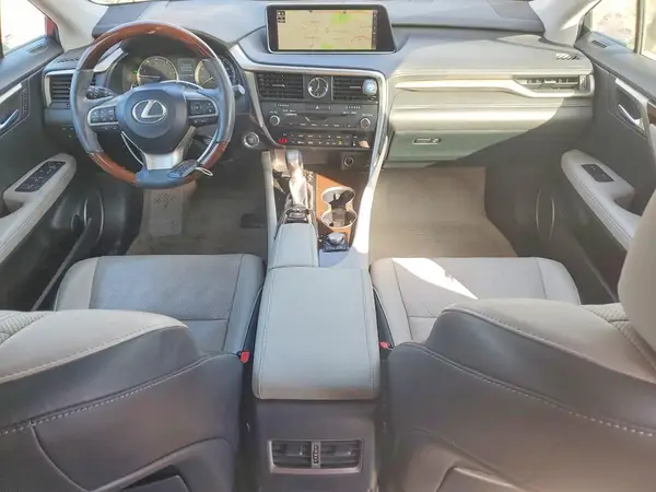 2T2BZMCAXKC191151 2019 LEXUS RX - Image 8