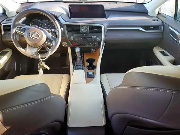 2T2BZMCAXKC196527 2019 LEXUS RX - Image 8
