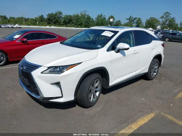 2T2BZMCAXKC198648 2019 LEXUS RX - Image 2