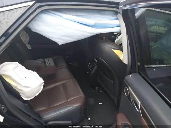 2T2BZMCAXKC202472 2019 LEXUS RX - Image 8