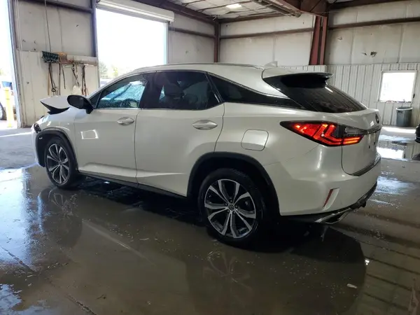 2T2BZMCAXKC206327 2019 LEXUS RX - Image 2