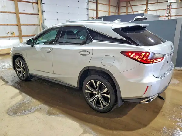 2T2BZMCAXKC210748 2019 LEXUS RX - Image 2