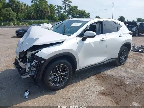 2T2GDCAZ0SC017127 2025 LEXUS NX - Image 2