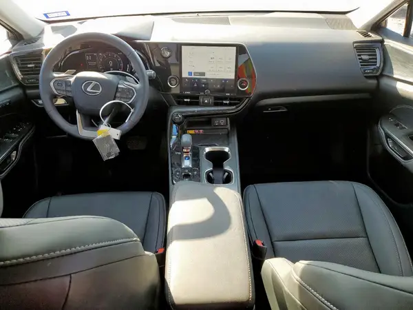 2T2GDCAZ0SC019914 2025 LEXUS NX - Image 8