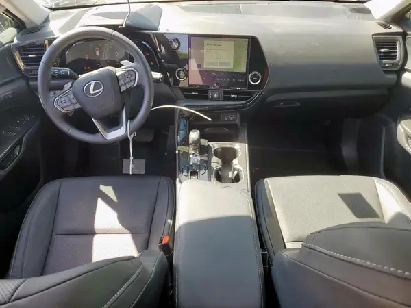 2T2GDCAZ1SC018092 2025 LEXUS NX - Image 8