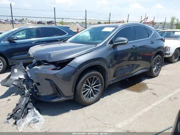2T2GDCAZ4SC017888 2025 LEXUS NX - Image 2