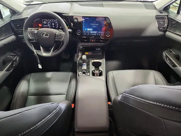 2T2GDCAZ4SC027398 2025 LEXUS NX - Image 8