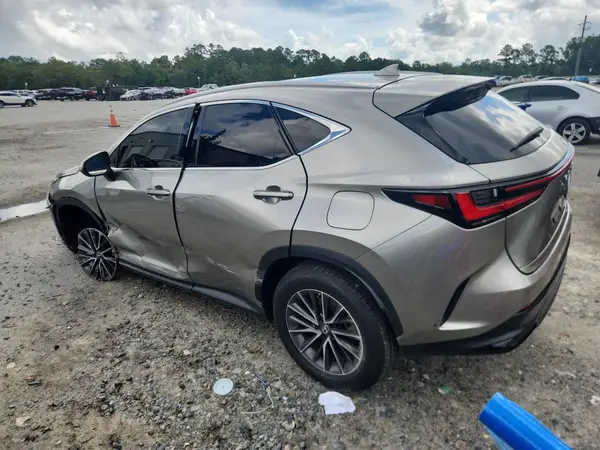 2T2GDCAZ5NC001865 2022 LEXUS NX - Image 2