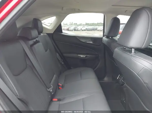 2T2GDCAZ5NC002028 2022 LEXUS NX - Image 8