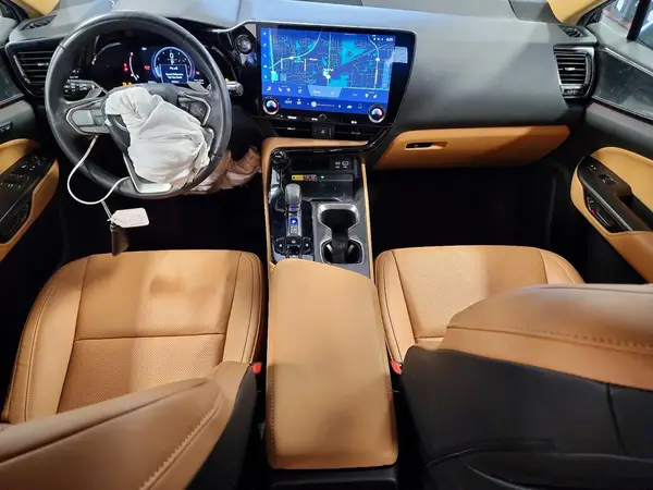 2T2GDCAZ5RC007722 2024 LEXUS NX - Image 8