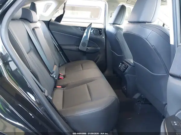 2T2GDCAZ5RC015769 2024 LEXUS NX - Image 8
