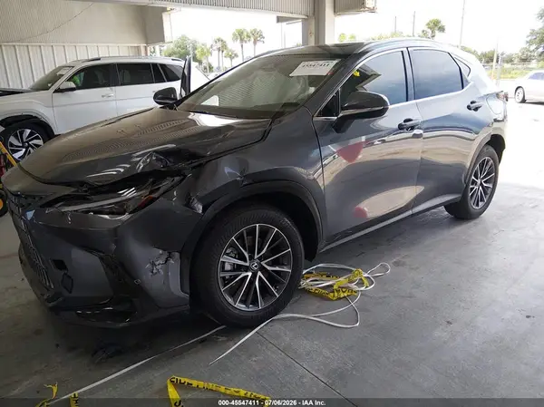 2T2GDCAZ5SC019245 2025 LEXUS NX - Image 2