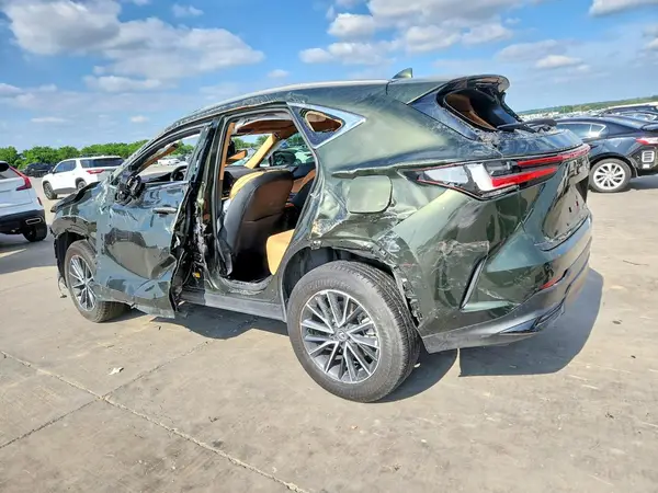 2T2GDCAZ6SC018427 2025 LEXUS NX - Image 2