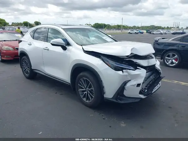 2T2GDCAZ7SC021711 2025 LEXUS NX - Image 1