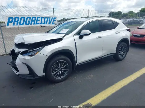 2T2GDCAZ7SC021711 2025 LEXUS NX - Image 2