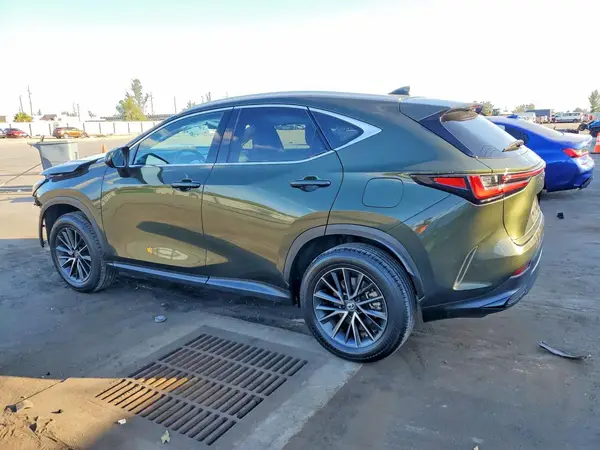 2T2GDCAZ8RC009187 2024 LEXUS NX - Image 2