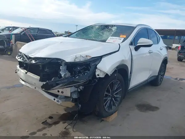 2T2GDCAZ8SC029848 2025 LEXUS NX - Image 2