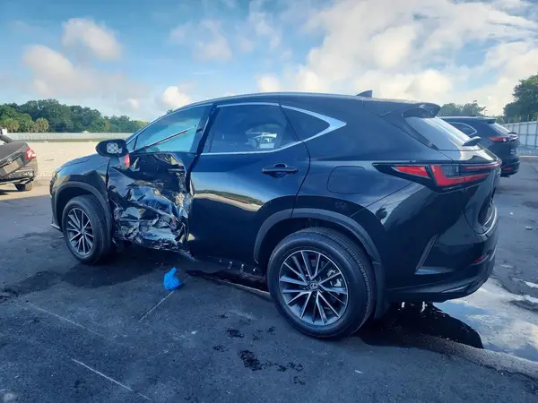 2T2GDCAZ8SC032166 2025 LEXUS NX - Image 2