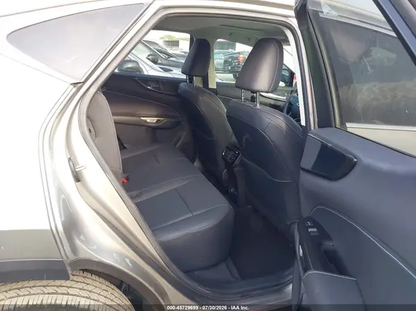 2T2GDCAZ9NC002940 2022 LEXUS NX - Image 8