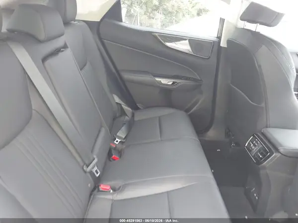 2T2GDCAZ9SC028580 2025 LEXUS NX - Image 8