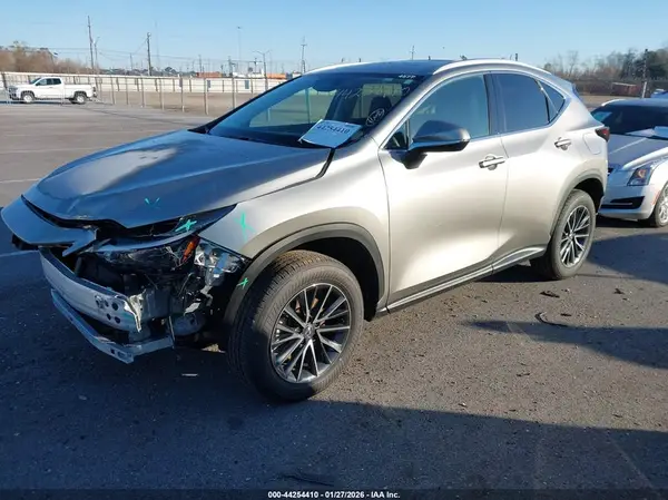 2T2GDCAZ9SC031611 2025 LEXUS NX - Image 2