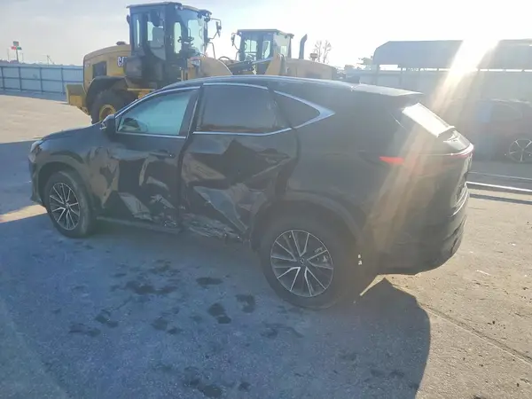 2T2GDCAZXRC011474 2024 LEXUS NX - Image 2