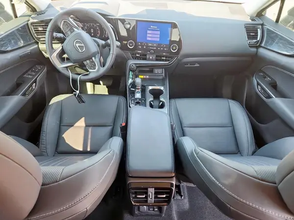 2T2GDCAZXSC016129 2025 LEXUS NX - Image 8