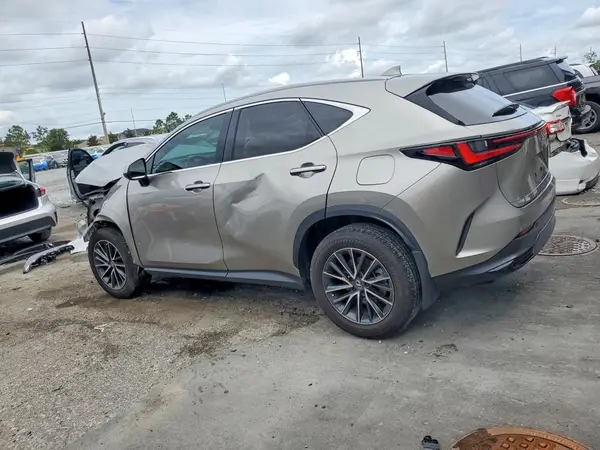 2T2GDCAZXSC017104 2025 LEXUS NX - Image 2