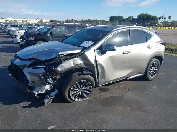 2T2GDCAZXSC019452 2025 LEXUS NX - Image 2
