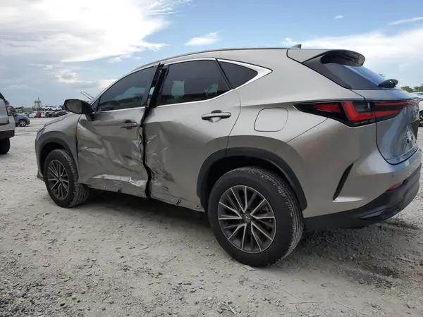 2T2GDCAZXSC020553 2025 LEXUS NX - Image 2