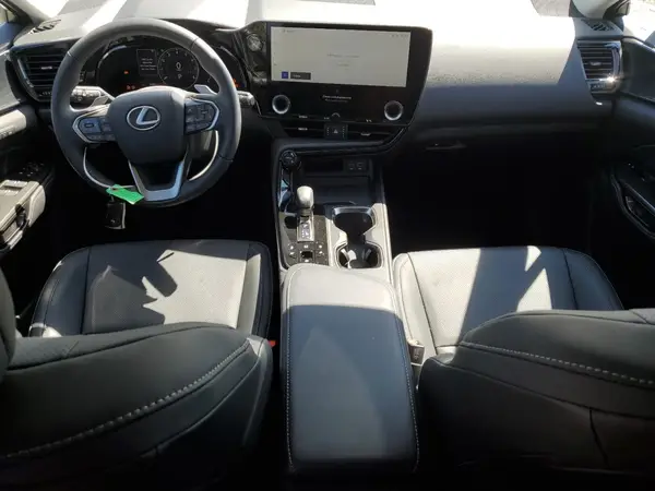 2T2GDCEZ9SC006413 2025 LEXUS NX - Image 8