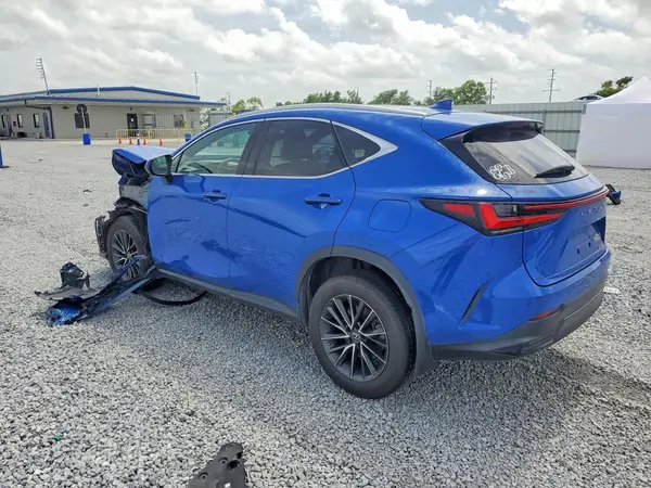 2T2GGCEZ0NC009664 2022 LEXUS NX - Image 2