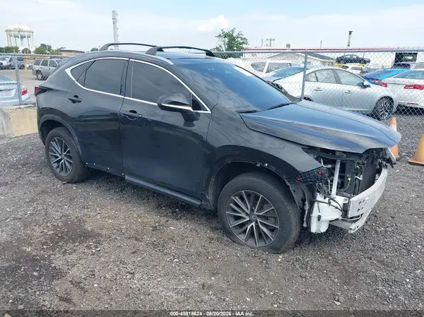 2T2GGCEZ0PC028914 2023 LEXUS NX - Image 1