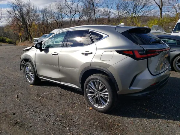 2T2GGCEZ0SC079015 2025 LEXUS NX - Image 2